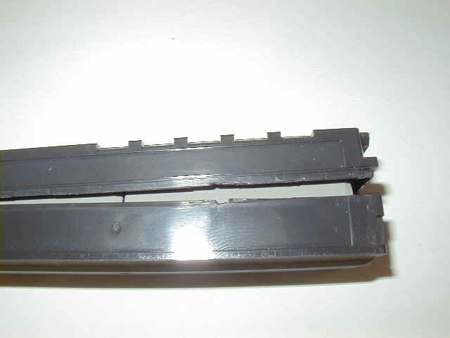 bat2.jpg (54632 bytes)